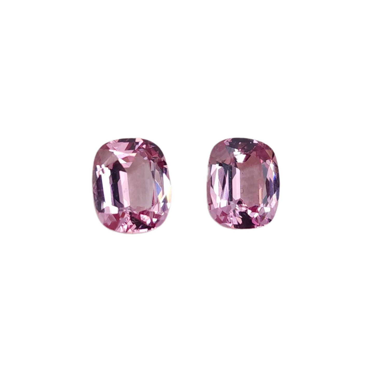 Cushion cut Malaysia garnet pink color shift gemstones