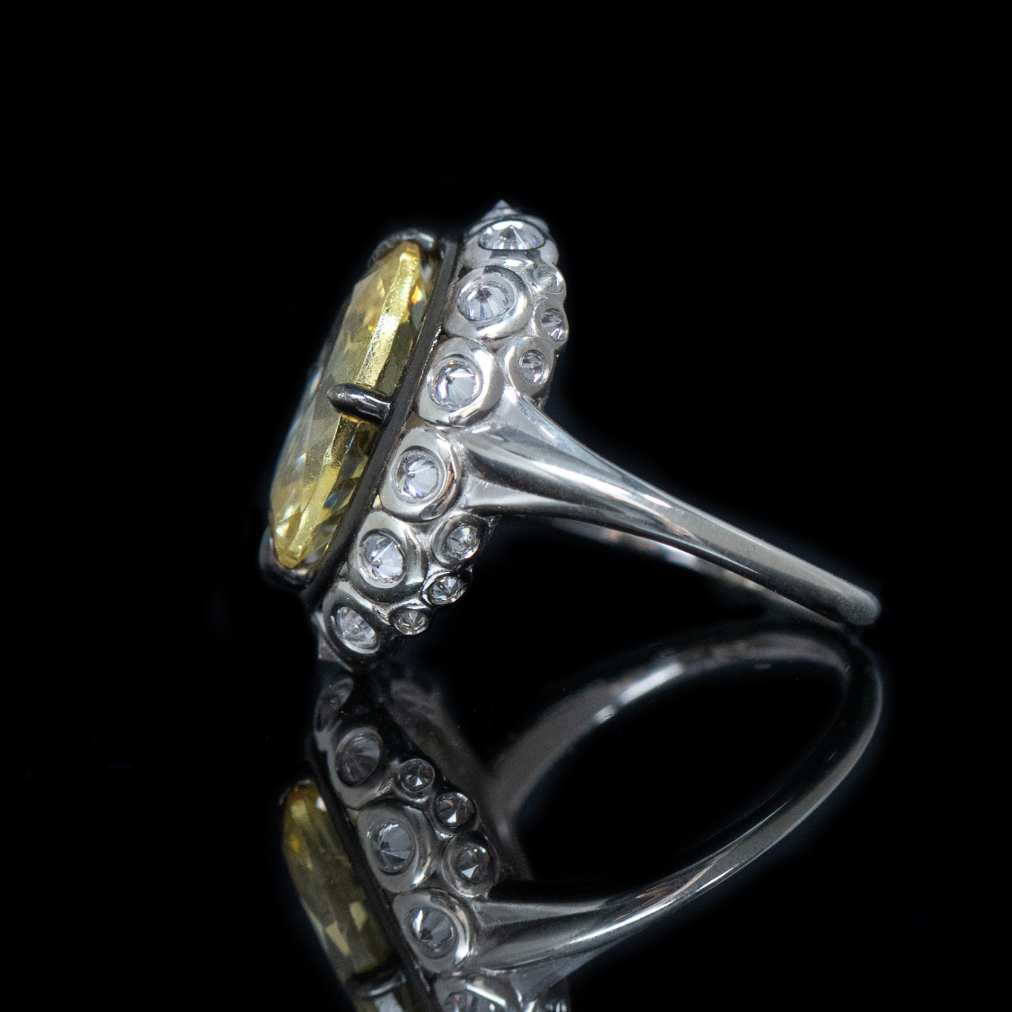 vintage style ring costume jewelry