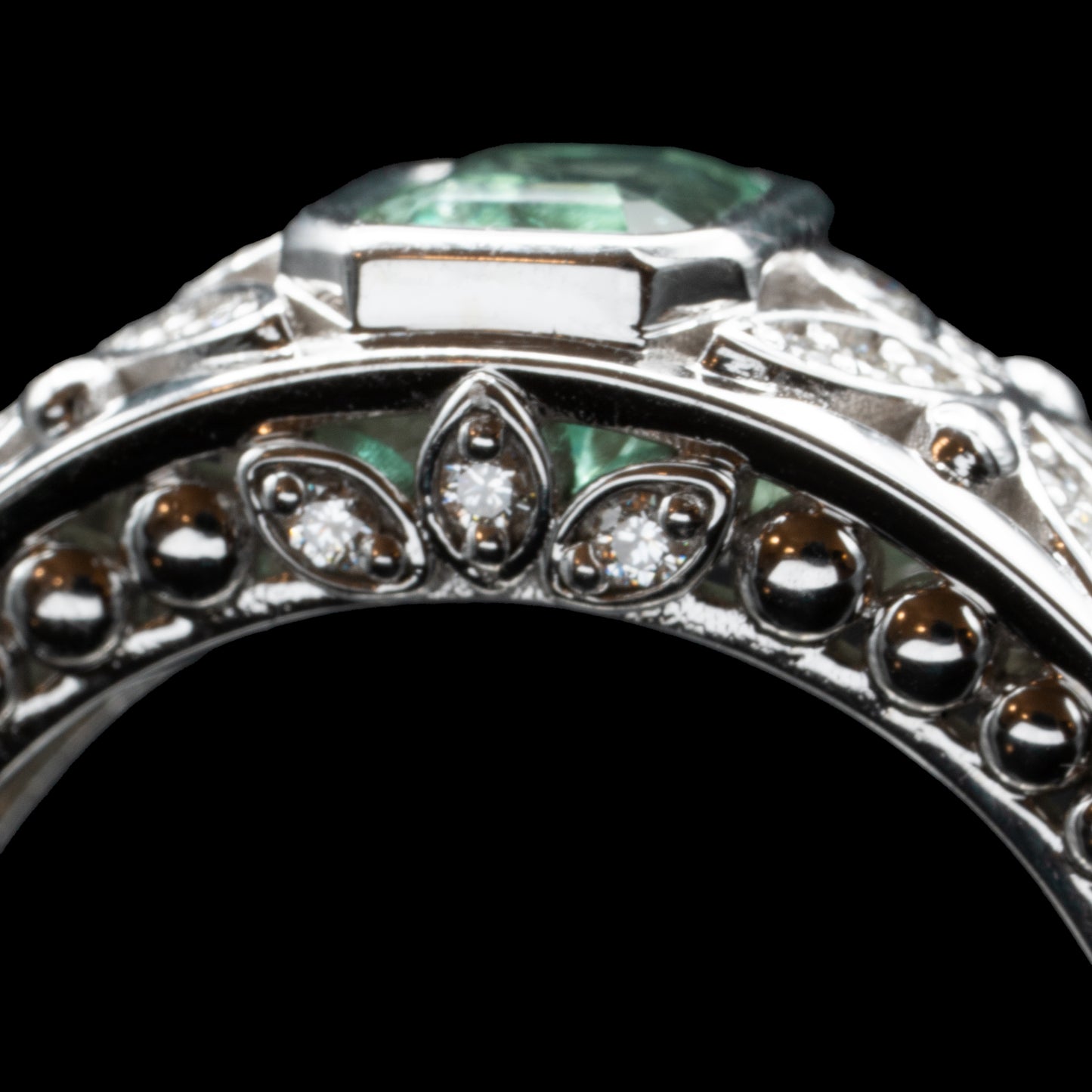 elaborate pattern ring
