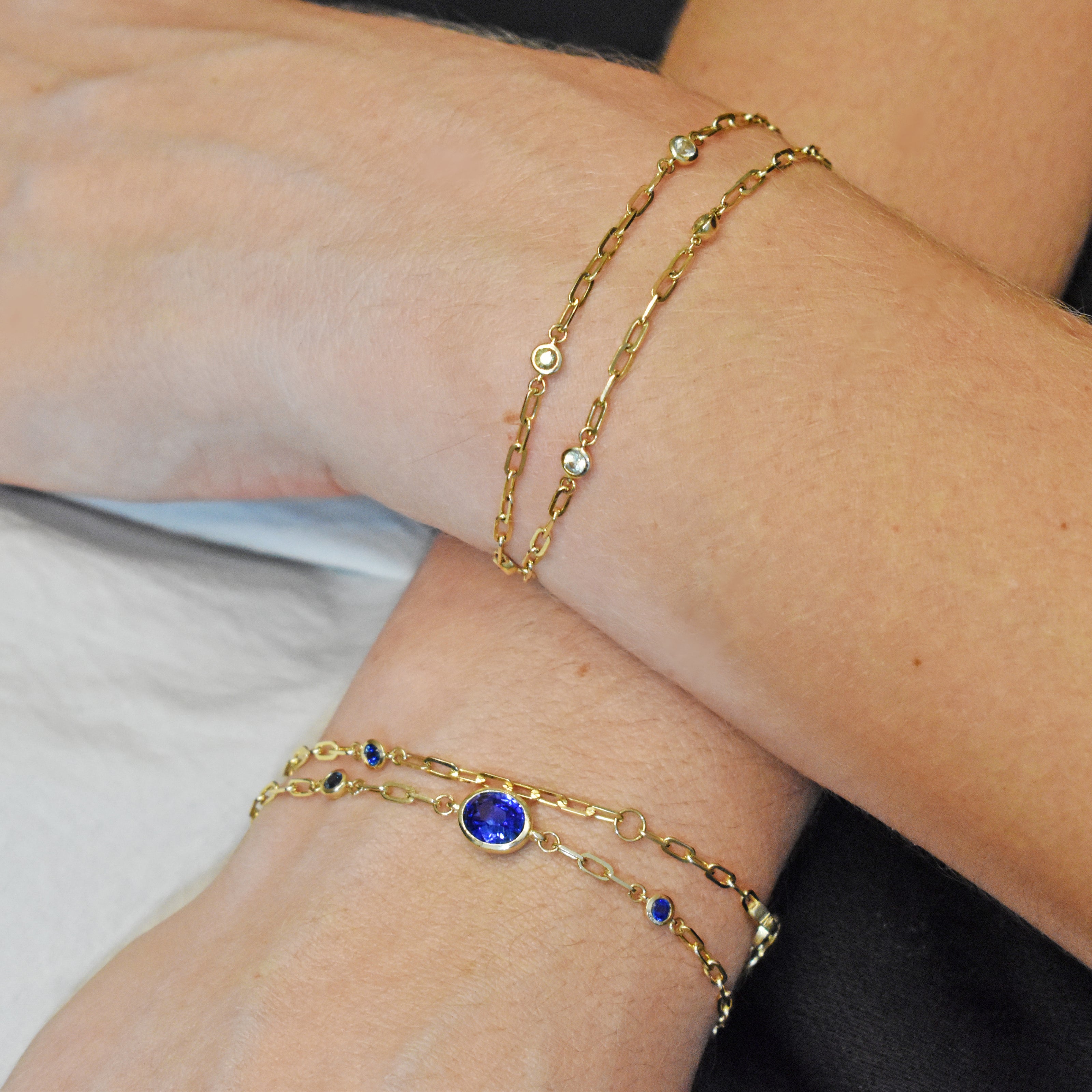 sapphire paperclip chain bracelet in yellow gold