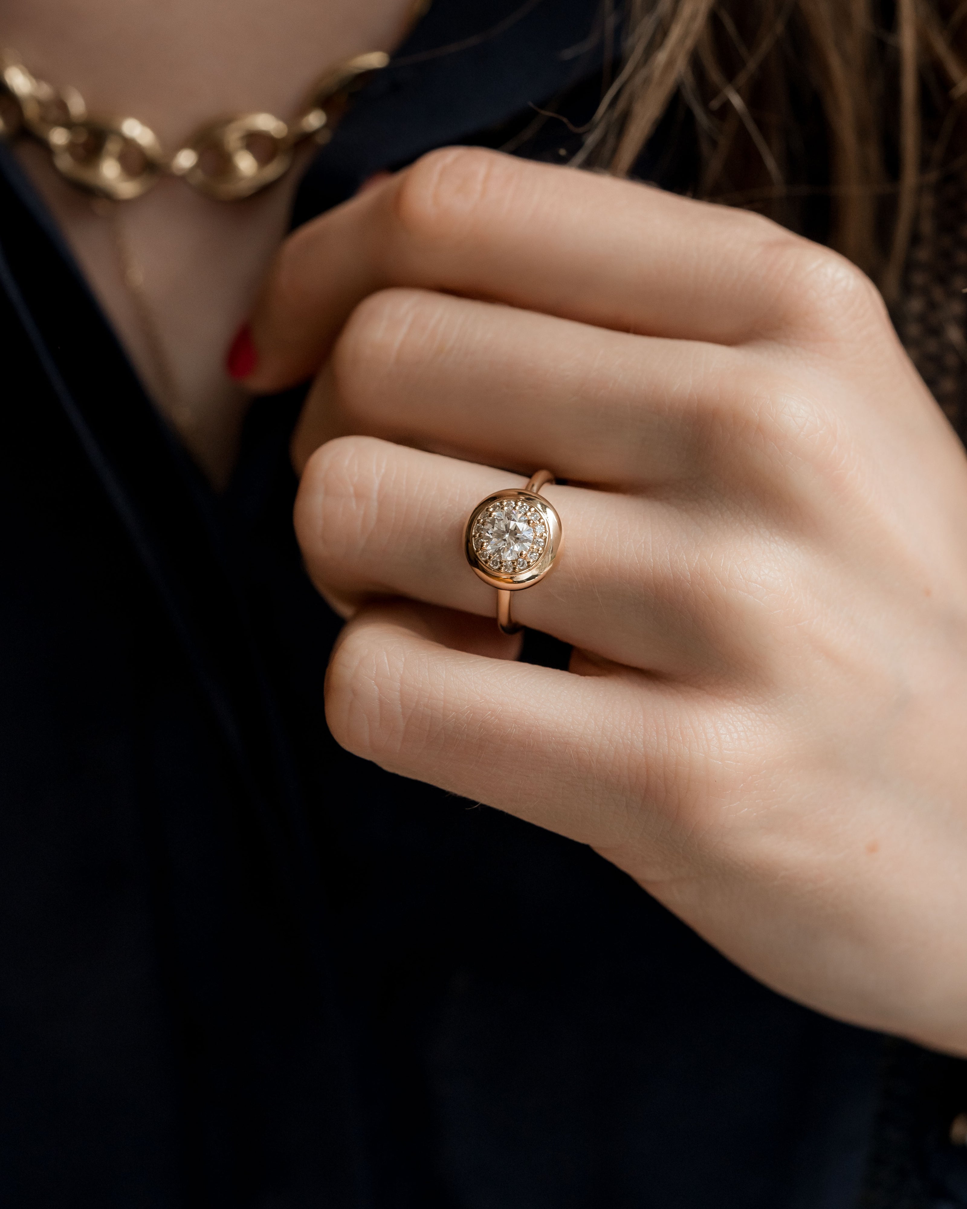 bespoke sapphire engagement rings
