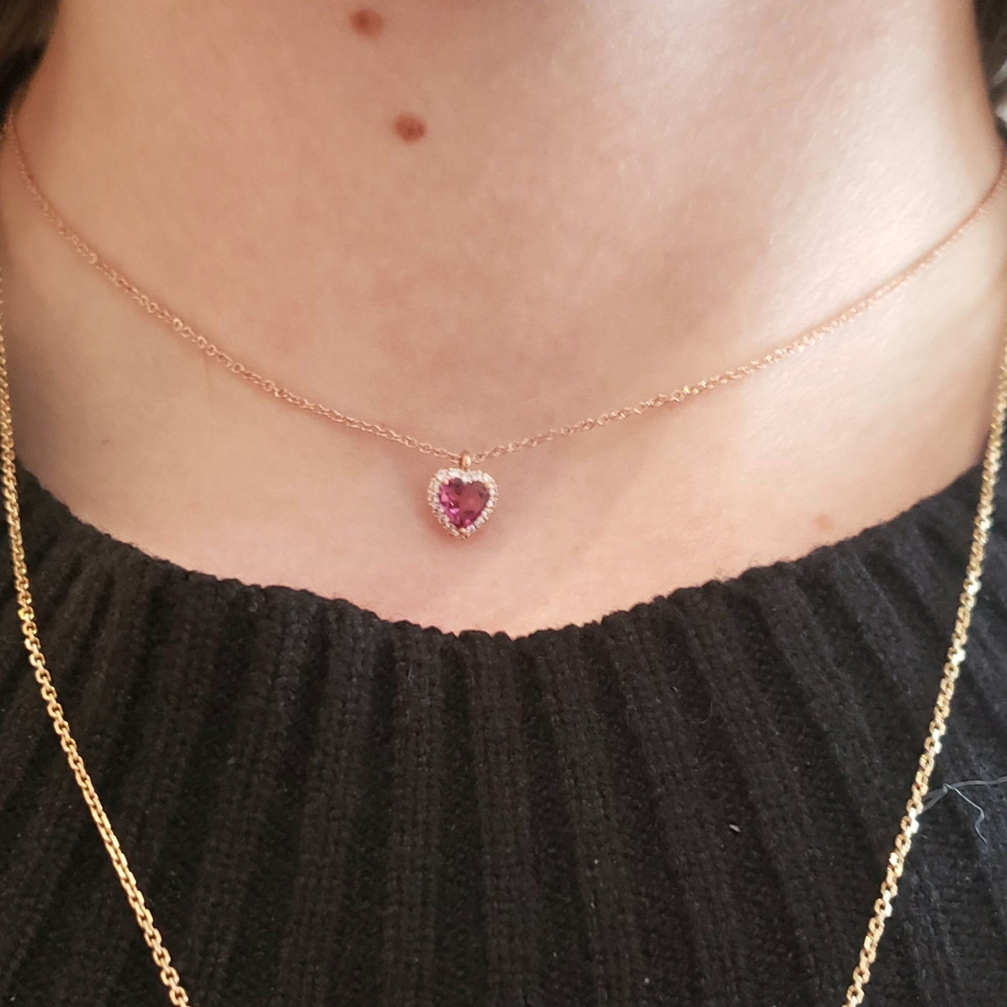 heart shaped choker with halo