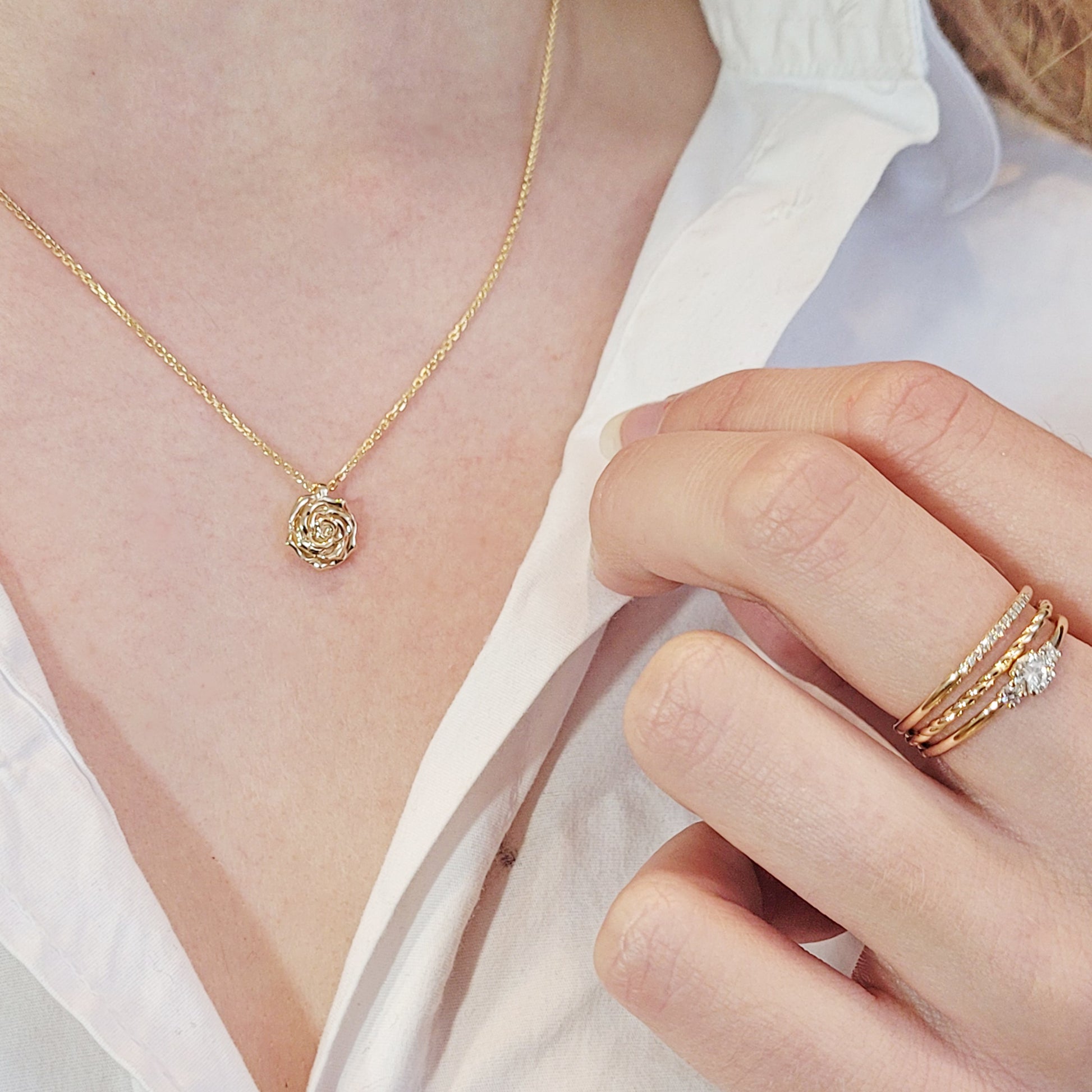 yellow rose gold pendant necklace small with hair inside