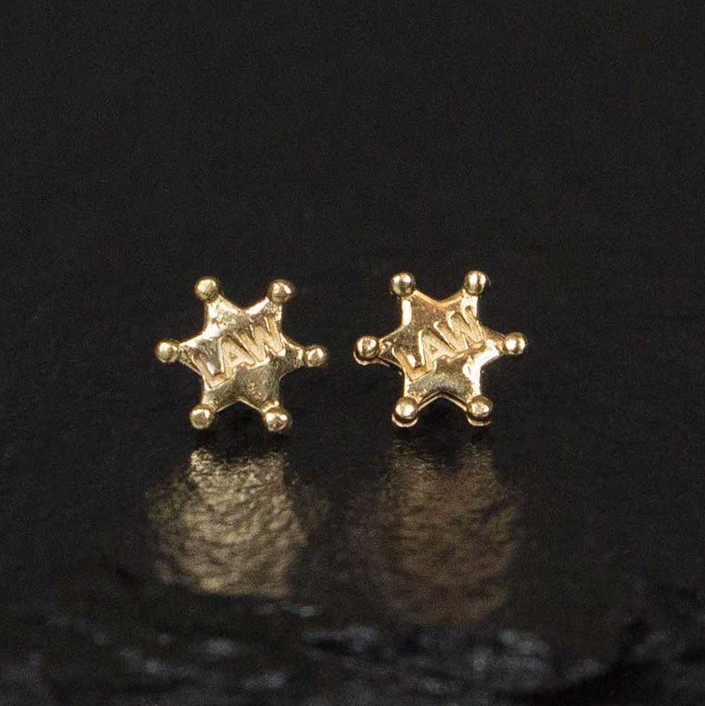 sheriff badge stud earrings in yellow gold western fashion