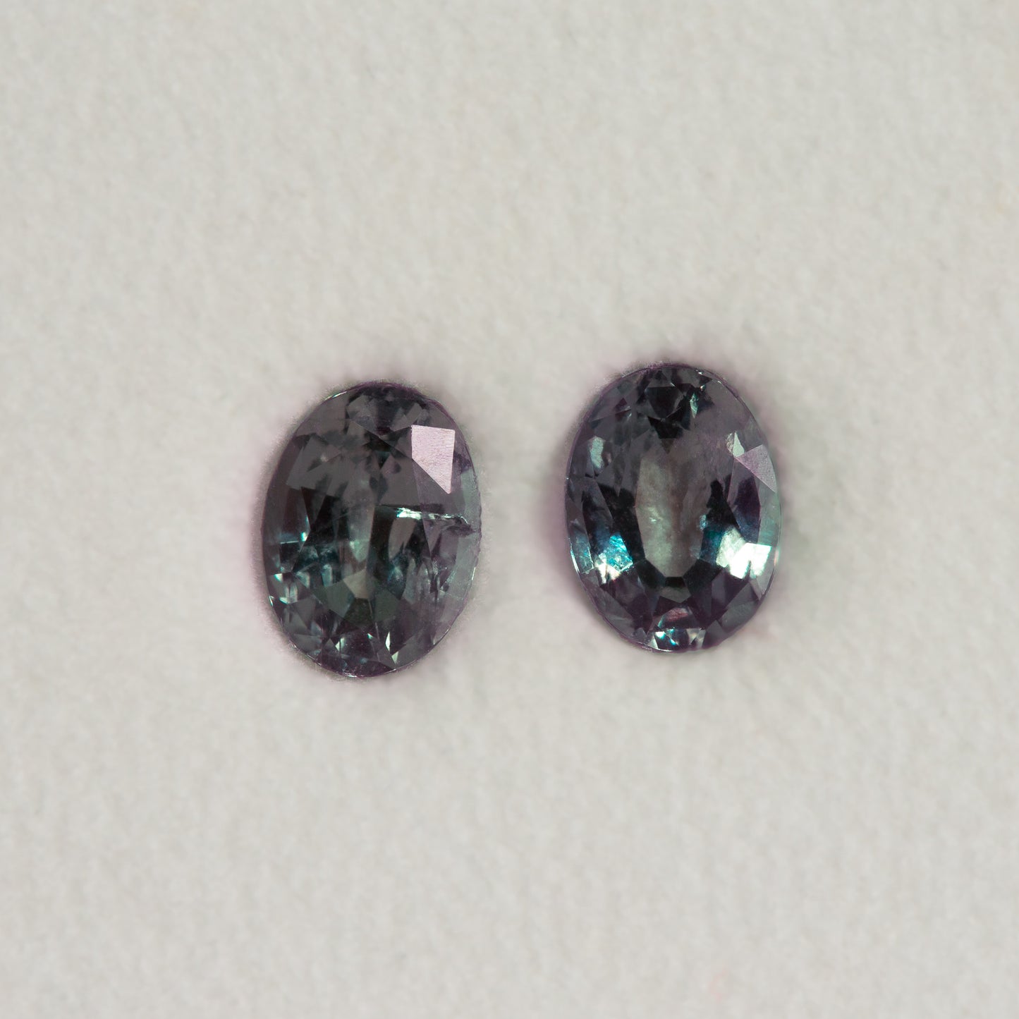 violet color change alexandrite natural gemstone 