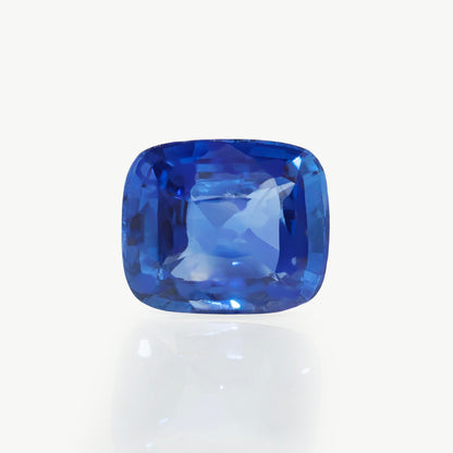 natural blue sapphire loose gemstone medium blue