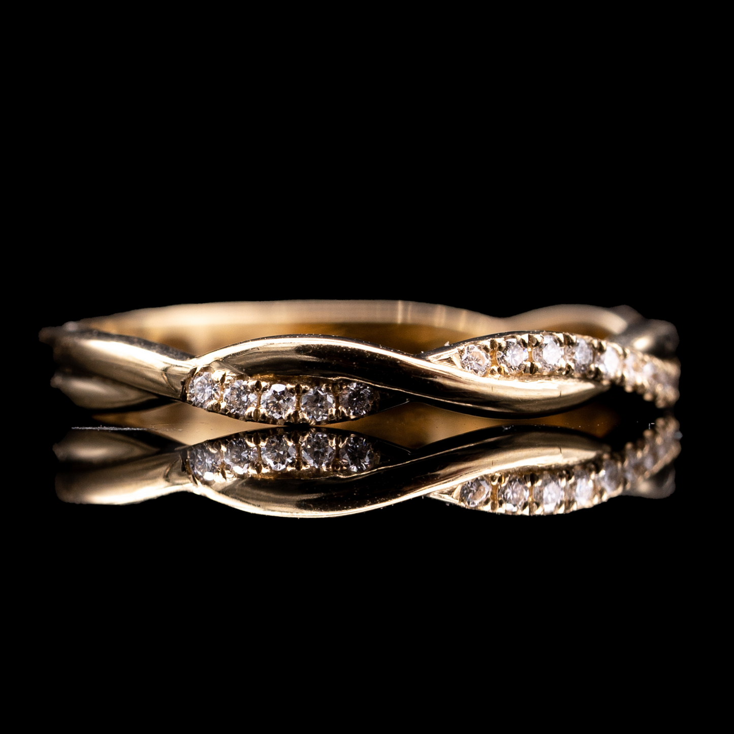 diamond twisted band