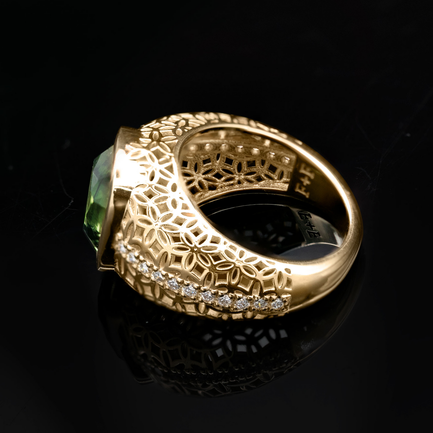 Floral Gold Ring diamond and tourmaline