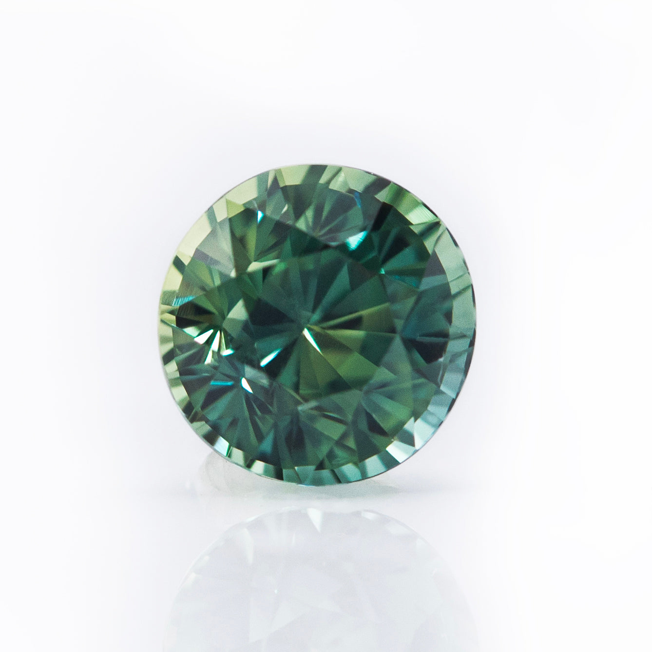 Natural no heat sapphire, green round 2ct gemstone for sale
