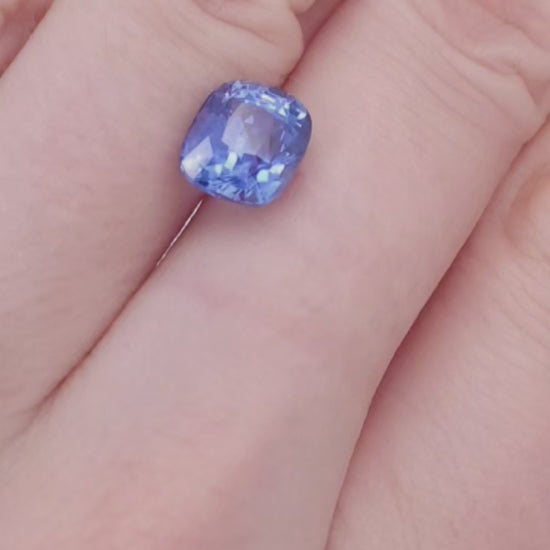 3ct blue sapphire gemstone for engagement ring, elongated cushion