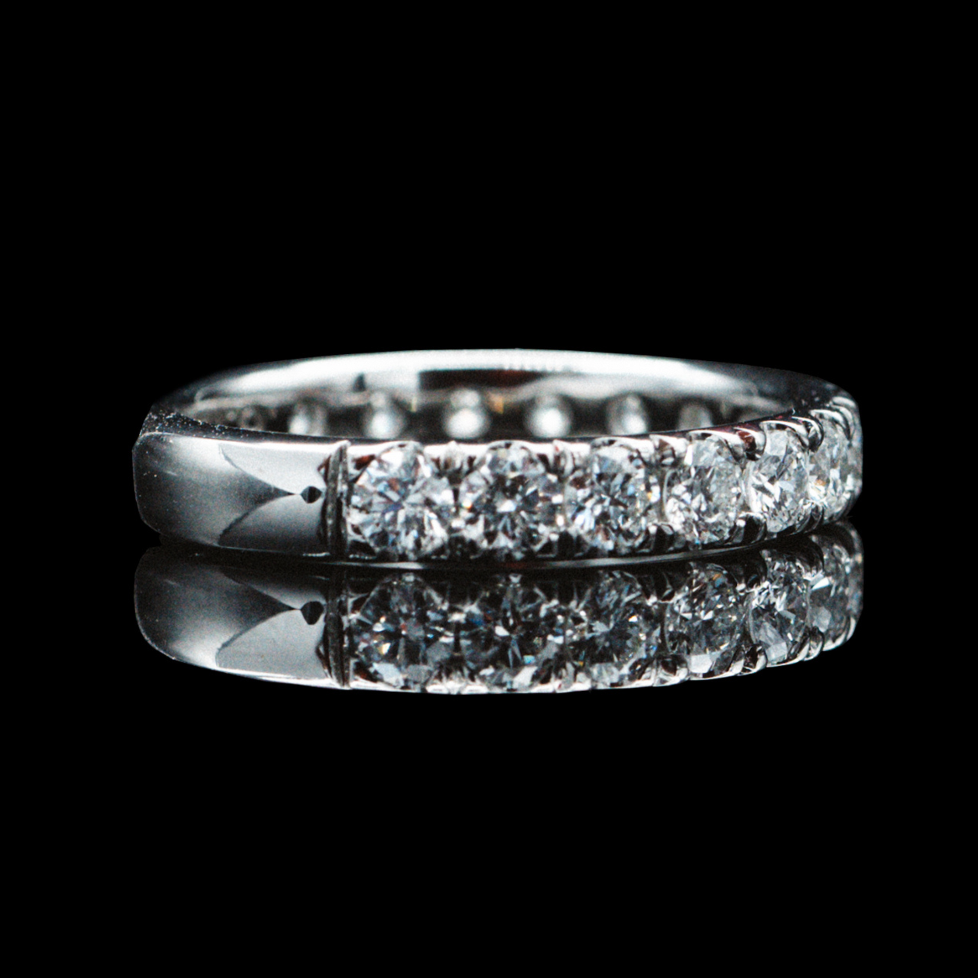 1 carat Diamond Platinum Wedding Ring