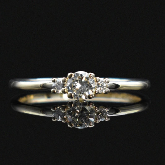yellow gold 3-stone engagement ring diamonds classic minimal