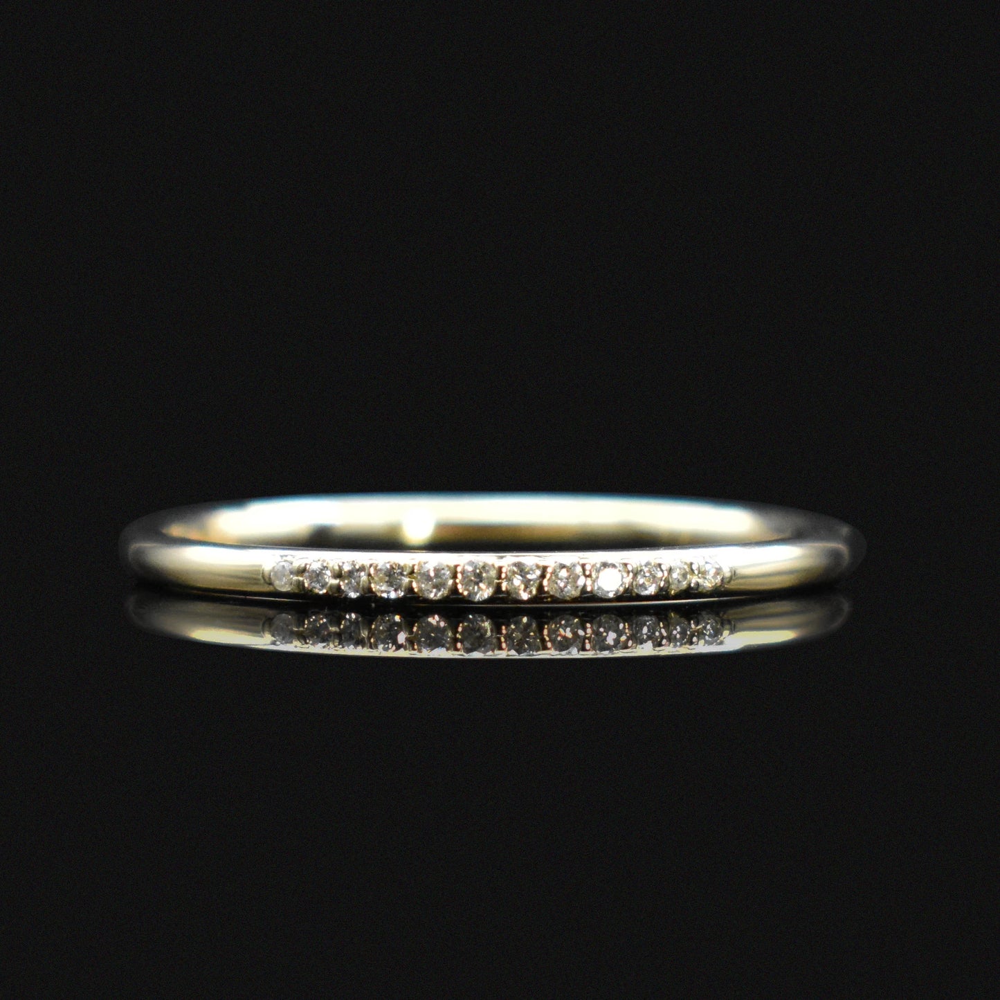 wedding semi-eternity yellow gold diamonds band