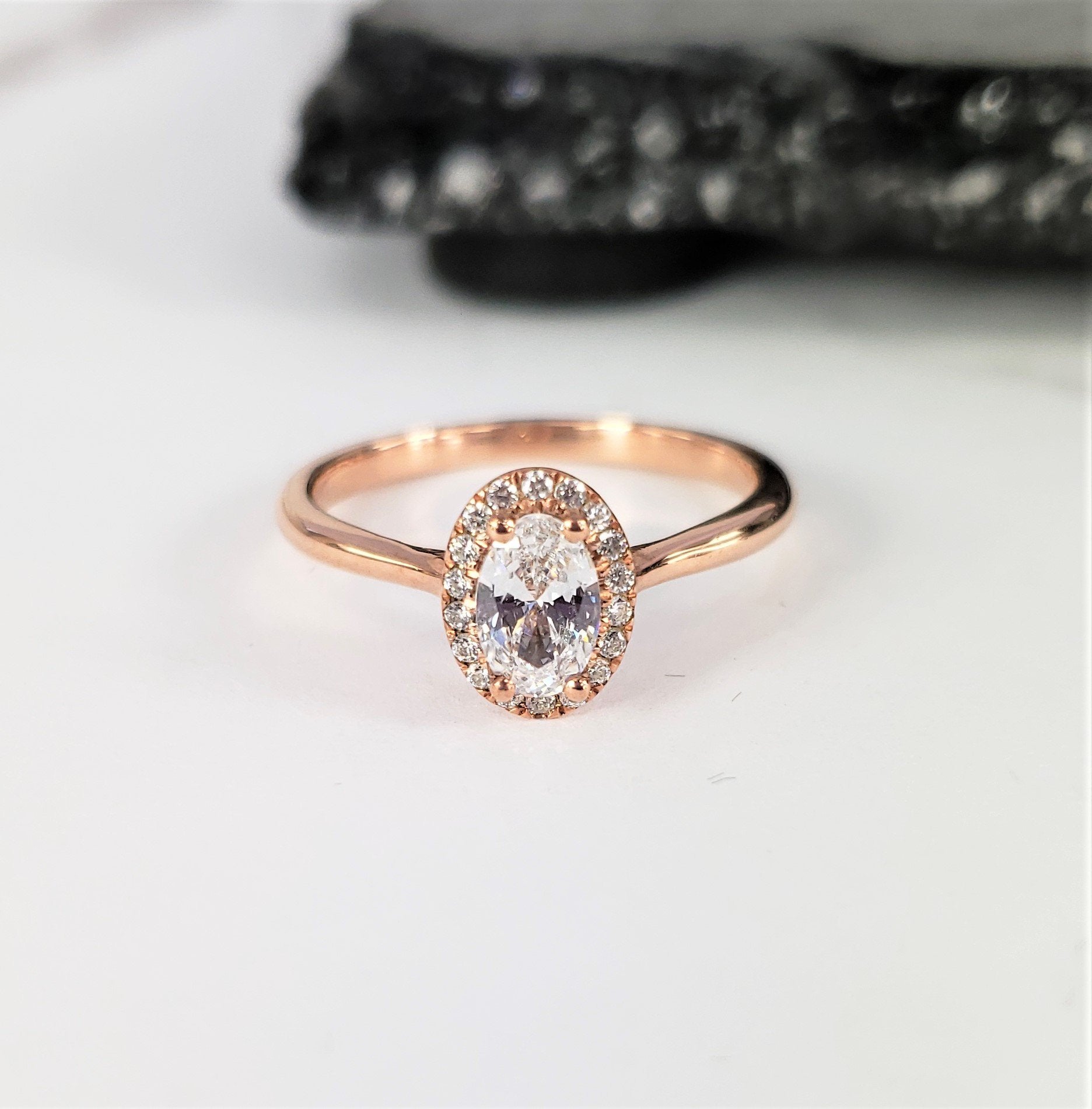 oval diamond engagement ring rose gold